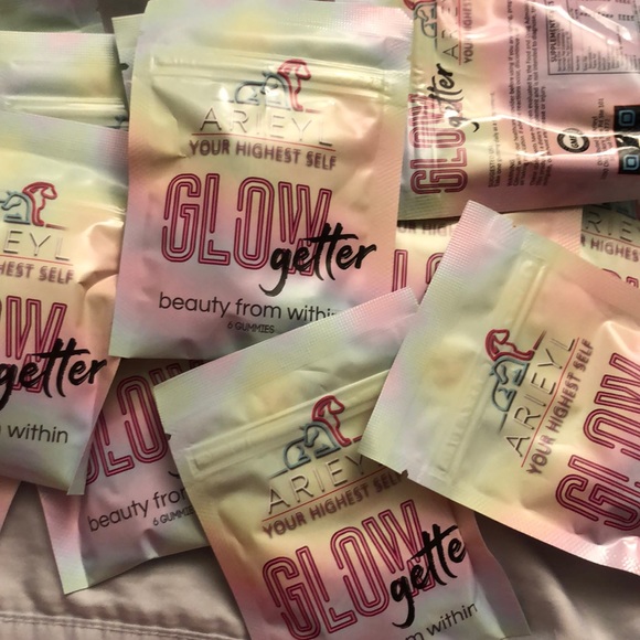 Arieyl Glow Getter - Picture 1 of 4